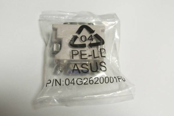 ASUS DVI、VGA変換アダプター 新品未開封拍卖