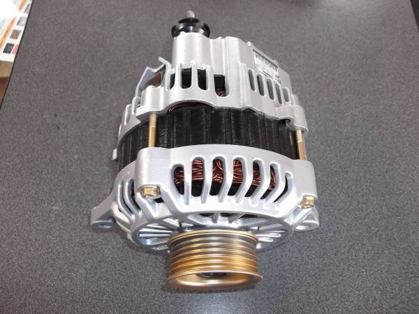 セドリック・グロリアY33/Y34系★高出力110A★国産オルタネーター(ダイナモ)リビルト品拍卖