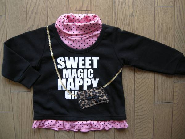 【新品】だまし絵重ね着風トレーナー 95拍卖