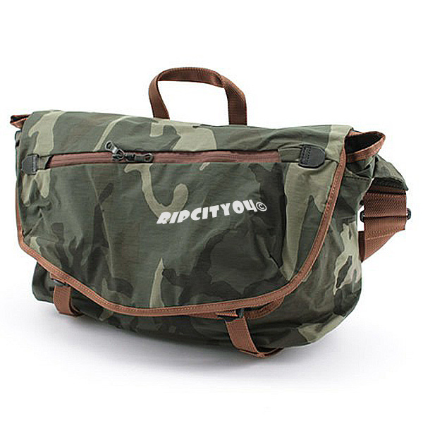 *HOBO カモフラージュメッセンジャーバック【新品】拍卖