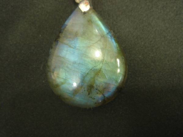 ☆超人気!極上品天然ラブラドライトペンダントトップA77拍卖