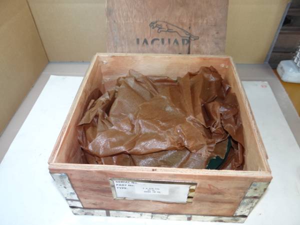 未使用-ダイムラー/D-6&XJ6-4.2/FディスクローターSET拍卖