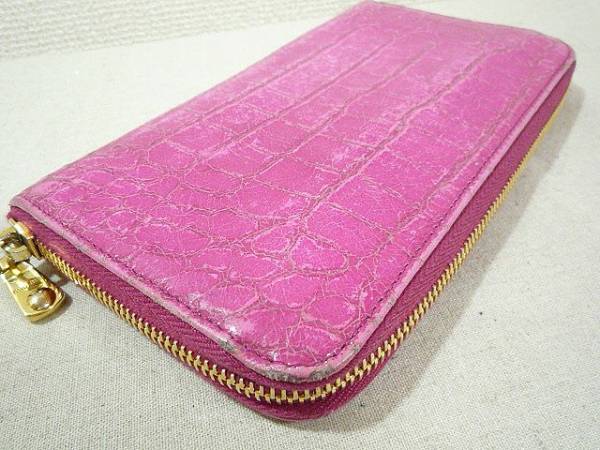 質店鑑定済み $ ■ miumiu ■ ミュウミュウ ■ クロコ型 レザー製 ・ ラウンドファスナー 長財布 ■ ピンク系 ■ 送料無料!!拍卖