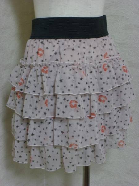 WORLD WIDE LOVE!ワールドワイドラブ 唇スター総柄スカート拍卖