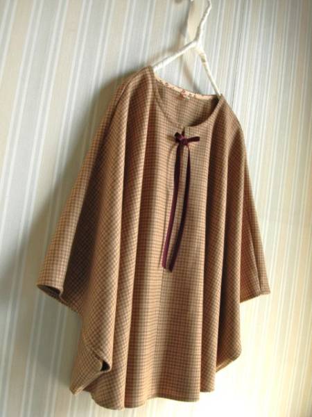 ポンチョカーデ★カシミヤウール 千鳥チェック ハンドメイド 拍卖