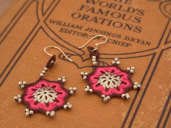 ◆新入荷◆ハンドメイドカギ針ピアスP1拍卖