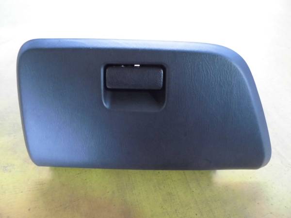 H16 エブリィ DA62V ダッシュ ボックス 中古拍卖