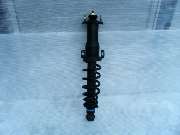 ★JZX110W マークⅡブリット 右リア ストラット ショックアブソーバー 1JZFSE 48530-22550 中古 純正 5546拍卖