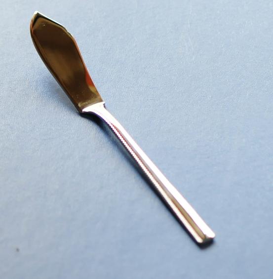 即落札★バターナイフ★バター等をパンにぬる卓上器具拍卖