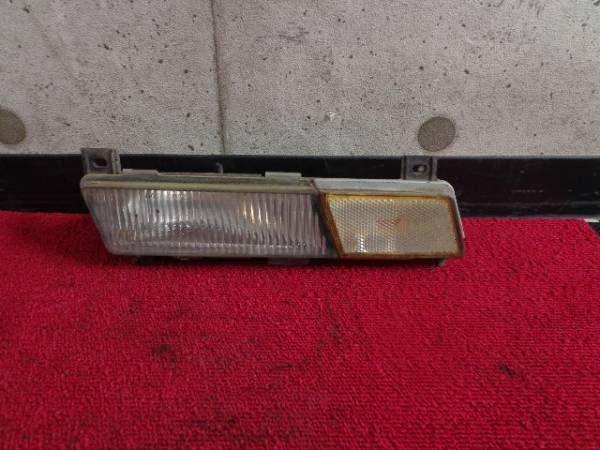 ★☆ 87y シボレー コルベット フロントバンパー コーナーレンズ 右 ☆拍卖