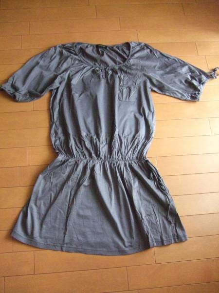 良品☆t.yamaiチュニックトップス★カーキグレー1拍卖