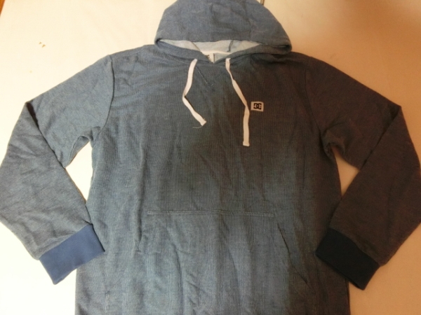 ★ USA購入 人気アメカジ ボーダー系ブランド【DC SHOES】プルオーバー パーカーUS Mサイズ 青系 ★拍卖