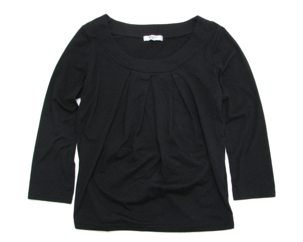 ほぼ新品! 【ナチュラルビューティーベーシック】カットソー Mサイズ 黒 ★ LT 古着 インナー拍卖