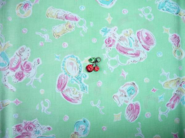 即決★レアハニードールコスメグリーン★ルシアン化粧品ドールラメ拍卖