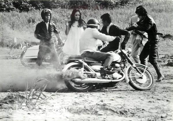 p17204谷隼人春川ますみ三原葉子『不良番長送り狼』スチル拍卖