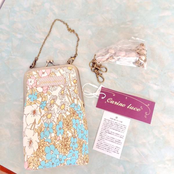 新品&即落◎2wayフラワースマホポーチ◎ベージュ拍卖