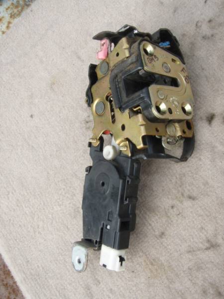 H10 BH5 レガシーワゴンGT EJ20 ターボ 4WD AT フロント右ドア 運転席ドア ドアロック アクチュエータ拍卖