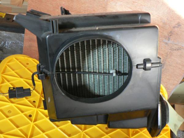 H8 H31A 緑ミニカ エバポレーター MB938800拍卖