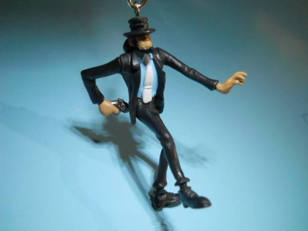 携帯ストラップ 次元大介 銃後ろ ルパン三世 フィギュア マスコット アクセサリー拍卖