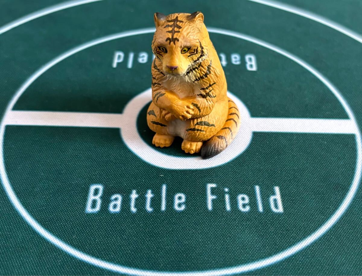 ★バンダイ ガシャポン まちぼうけ 動物 フィギュア トラ 虎 中古