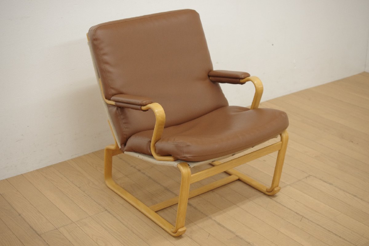 天童木工 ブルーノ・マットソン マルガリータ イージーチェア １人掛けソファ 1Pソファ アームチェア デザイナーズ リビング 北欧 合皮 B