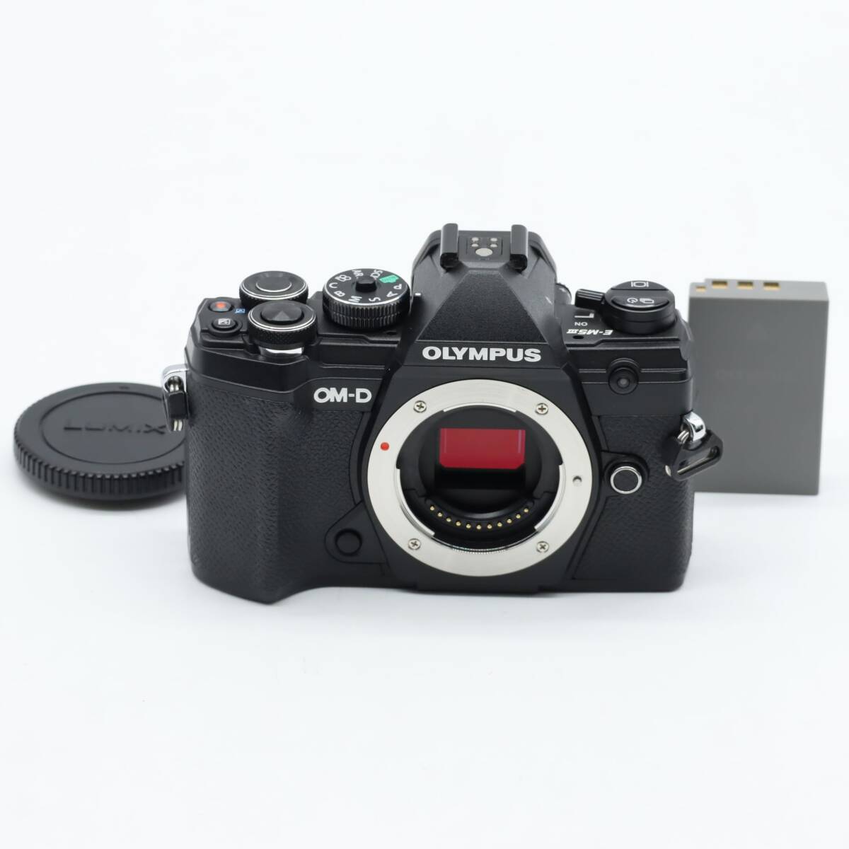 #b1553【美品】 OLYMPUS オリンパス OM-D E-M5 Mark III ボディ ブラック