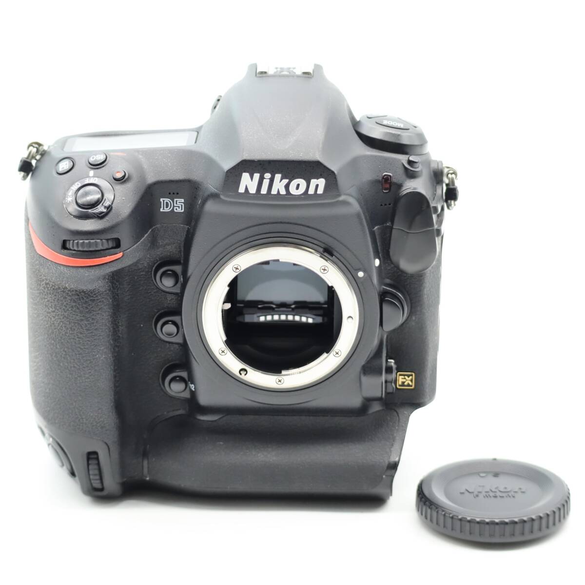 #b1568【並品】 Nikon ニコン D5 ボディ（XQD-Type）