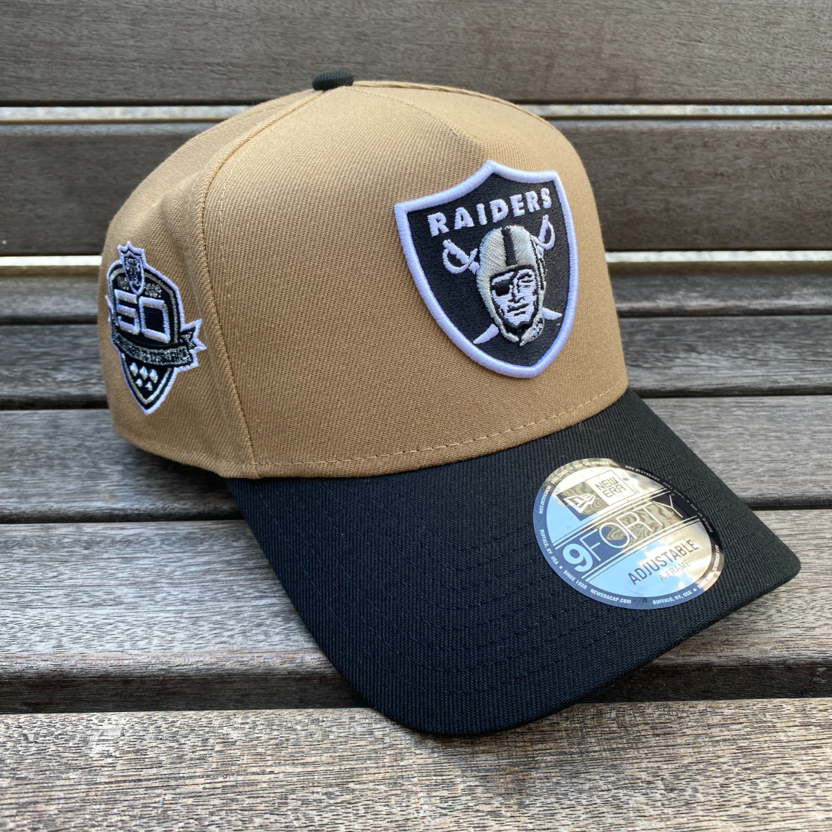 海外限定 Newera ニューエラ 9Forty Aフレーム NFL ラスベガス レイダース LV Raiders スナップバックキャップ 米国正規品 (940-103)