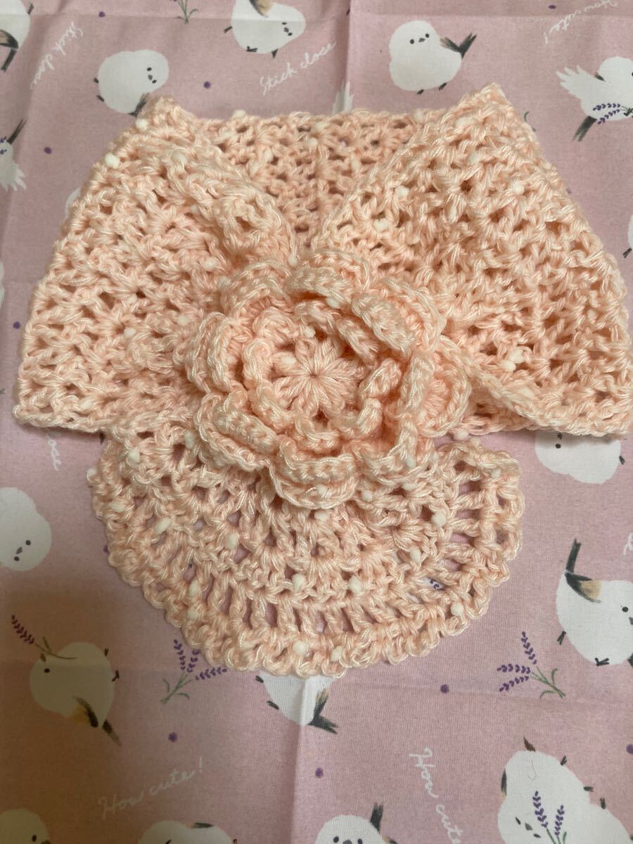 ハンドメイド ☆ミニマフラー☆お花☆手編☆ミックス☆ピンク☆水玉模様風☆96