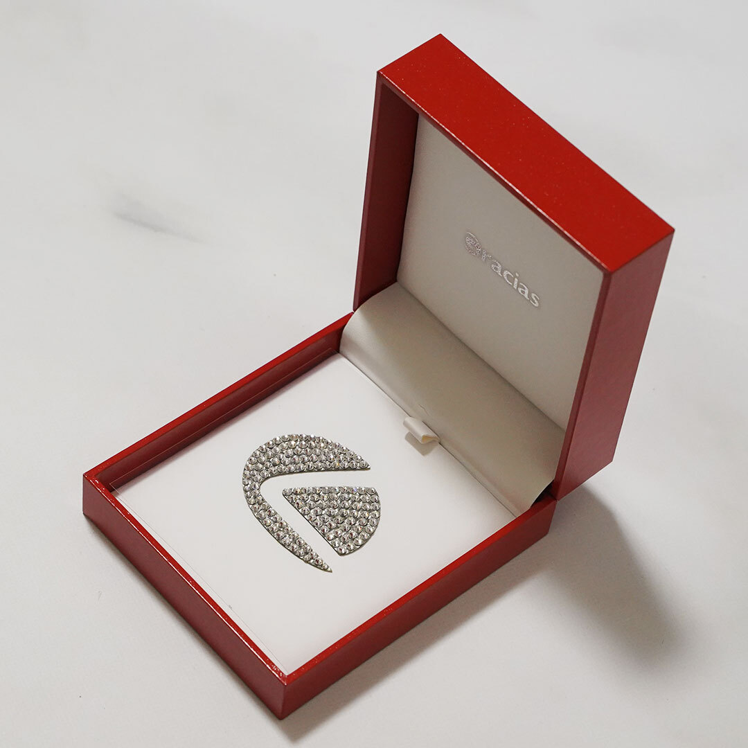 超貴重・絶版品☆Gracias グラシアス　スワロフスキー　レクサス LS 40系　ステアリングエンブレム　| 長期保管品 | 現品限り | 送料無料