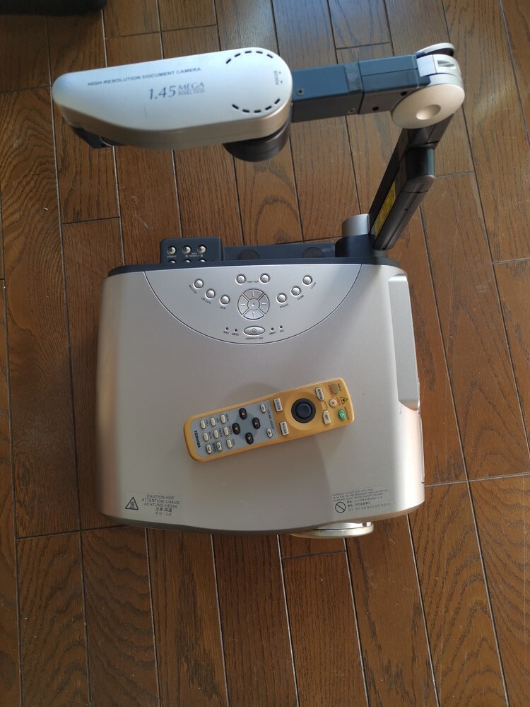 ★動作保証★ TOSHIBA/東芝 TLP791 プロジェクター/書画カメラ付 3000lm 