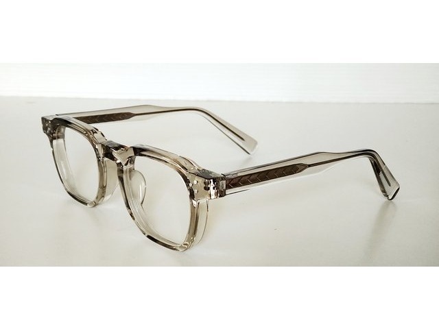 Classic Signature シャンパングレーB 太フレーム メガネ 02