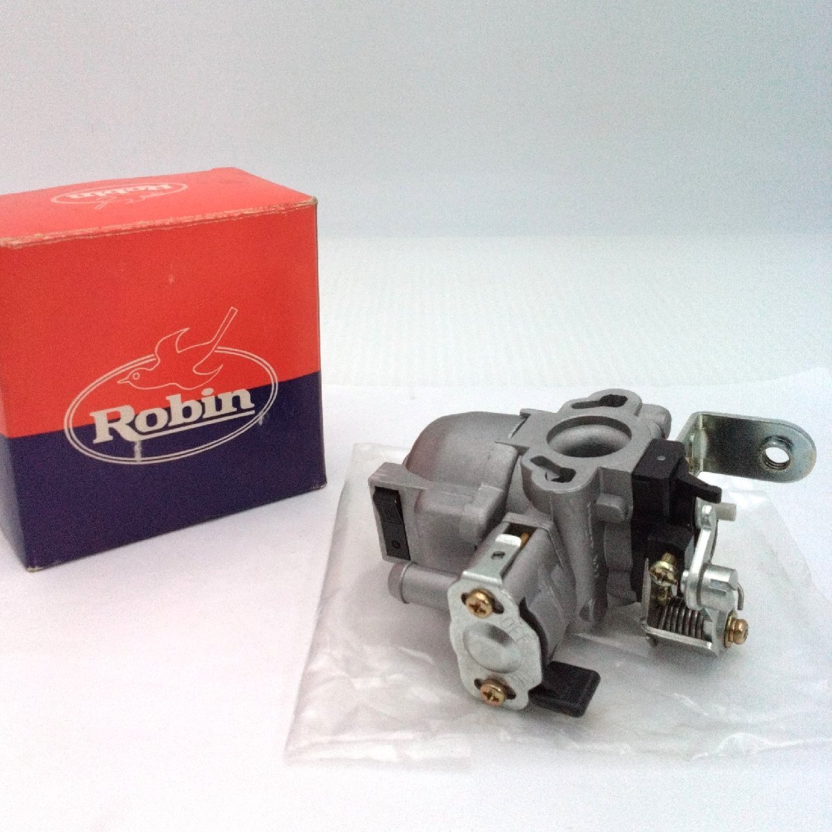ロビン 「キャブレタ」「523-60260-01」 箱入保管品 Robin 富士重工業 現品のみ 農業機械 パーツ CARBURETOR【道楽札幌】