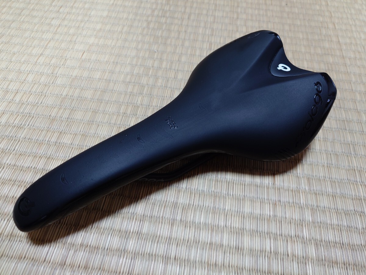 美品 Prologo NAGO EVO NACK プロロゴ ナゴ エボ ハードブラック サドル 