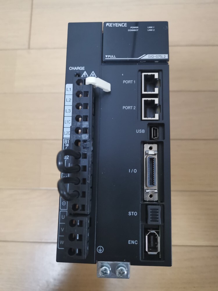 ★未使用★ KEYENCE SV2-075L2 ACサーボシステム (750W用) 複数有