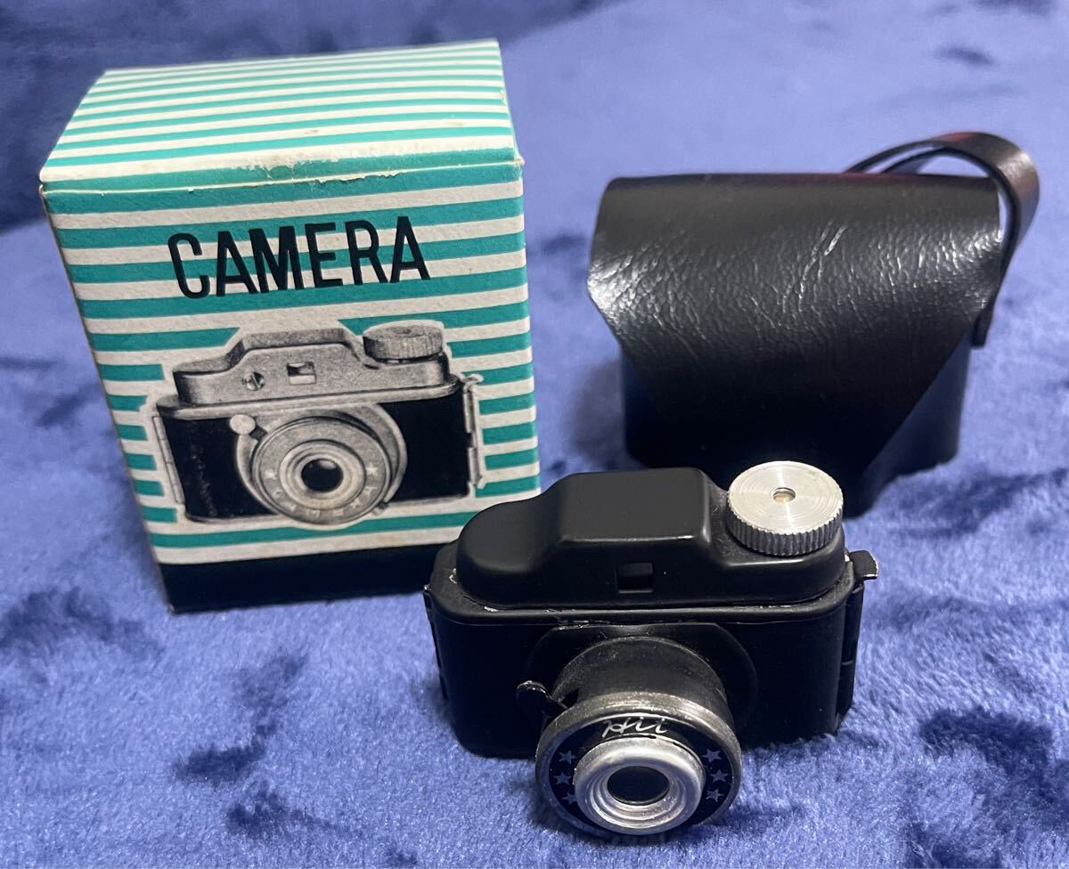 美中古品　動作品　豆カメラ　HIT　トイカメラ　ヒット　元箱付 カメラケース　スプール付き