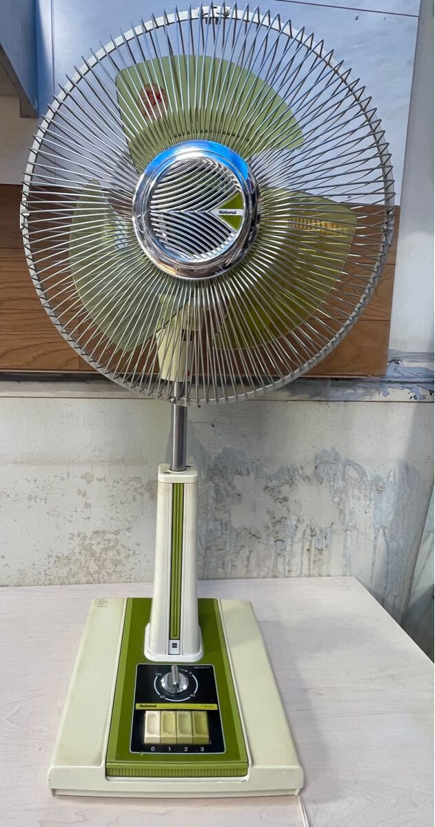 昭和レトロ　 National パナソニック　 扇風機　30センチ座敷扇　F-30N1Q 松下電工　幅約37㎝ 奥行約30㎝ 高さ約70〜85㎝　24ー1