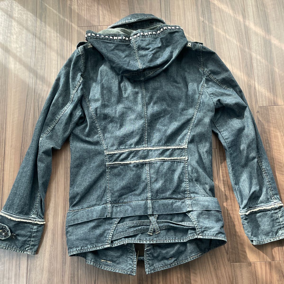 {$data['title']拍卖