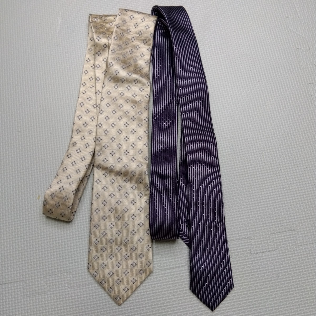 SUIT SELECT ネクタイ 2本セット シルクスーツセレクト パーティー 結婚式 ビジネス 仕事 オシャレ 紫 白 ホワイト ブラック パープル