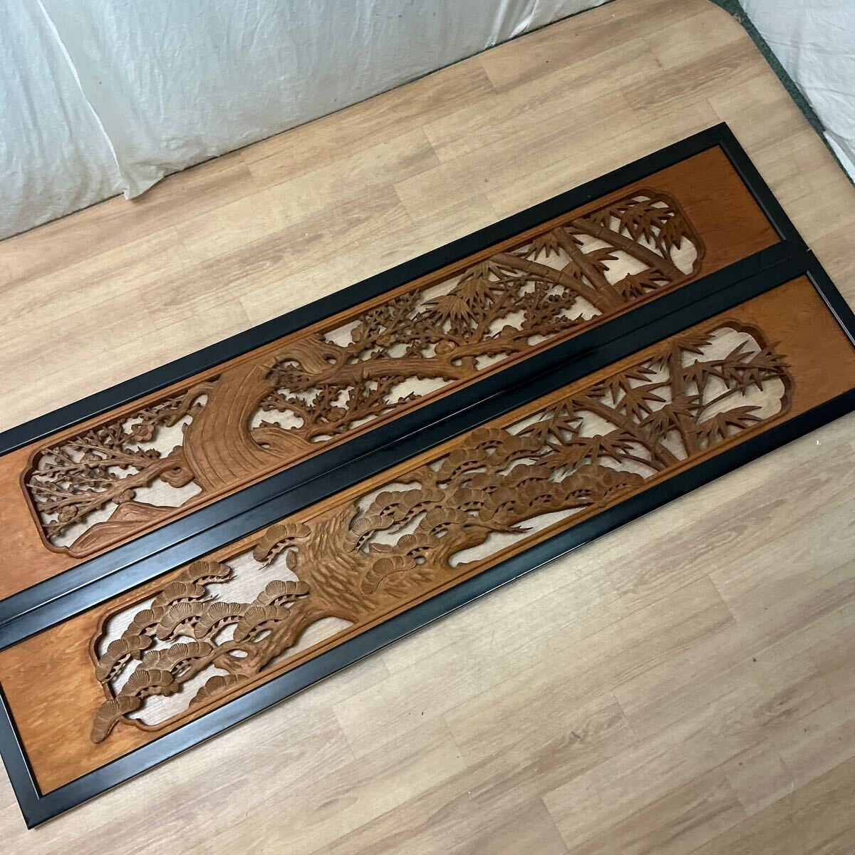 【A747】屋久杉 欄間 一対 松竹梅 彫刻 透かし彫り 木製 無垢材 184cm×34cm 建具 和室 壁飾り