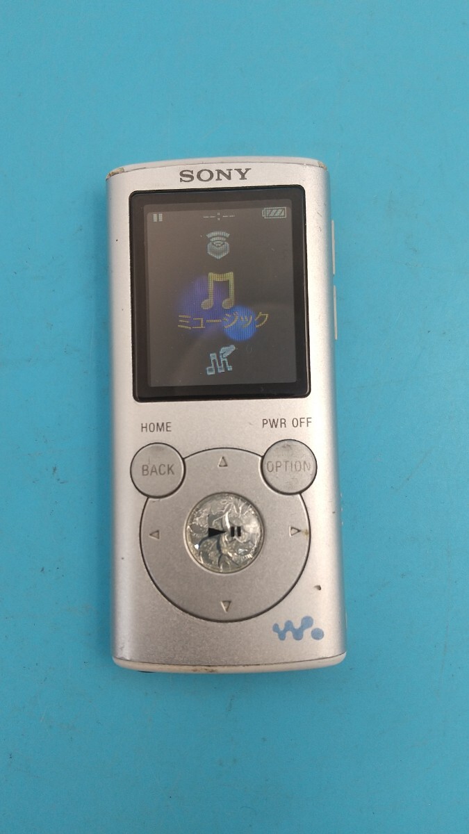 K2031 SONY WALKMAN ウォークマン NW-E052 2GB SONY ソニー デジタル音楽プレーヤー 簡易確認＆簡易清掃＆初期化OK 現状品 送料無料 