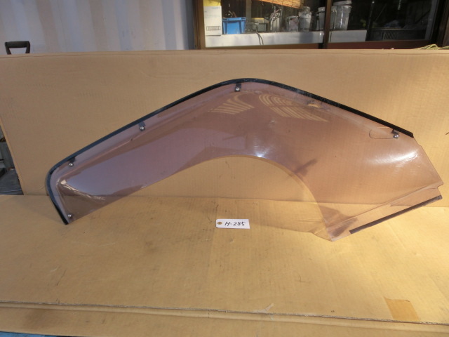 KP-822-6 トヨタ 100系 ハイエース 社外ドアバイザー 右