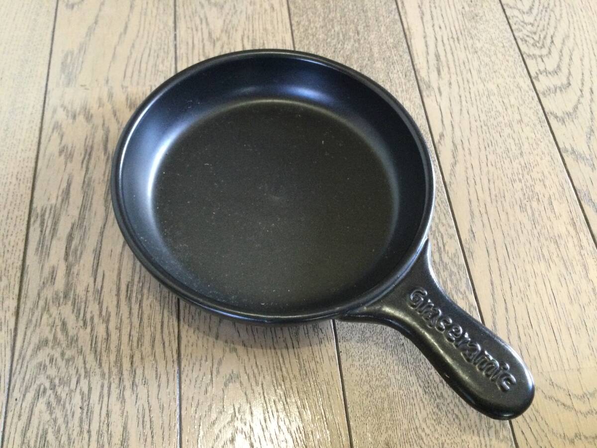 未使用品　Graceramic グレイスラミック　デザインフライパン