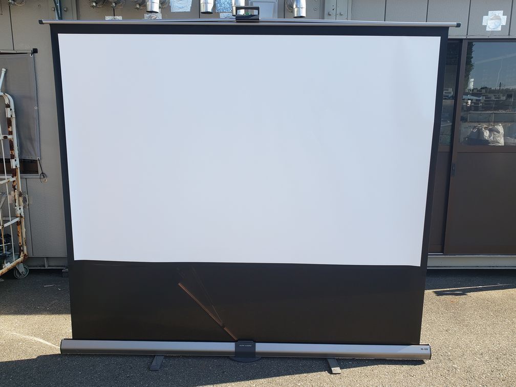 [中古] IZUMI COSMO 自立床置き パンタグラフ式 プロジェクタスクリーン RS-100V 100インチ 16:10 【直接引取歓迎】在庫ラスト