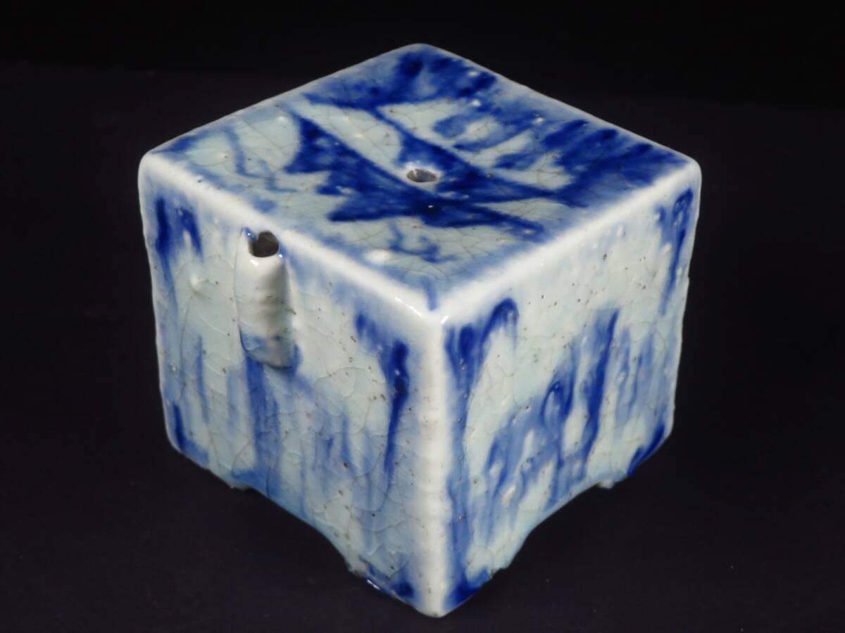 【SAKURAYA】コレクター整理品【李朝 染付山水文水滴】時代物 書道具 茶道具 高麗 韓国 骨董品 古美術品 白磁 朝鮮美術 朝鮮古陶磁 高さ6cm