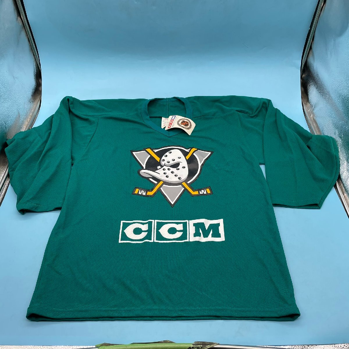 【15083P150】CCM NHL アナハイム マイティ ダックス エアニット ゲームシャツ Maska アイスホッケー アメリカ USA 古着 緑グリーン タグ付