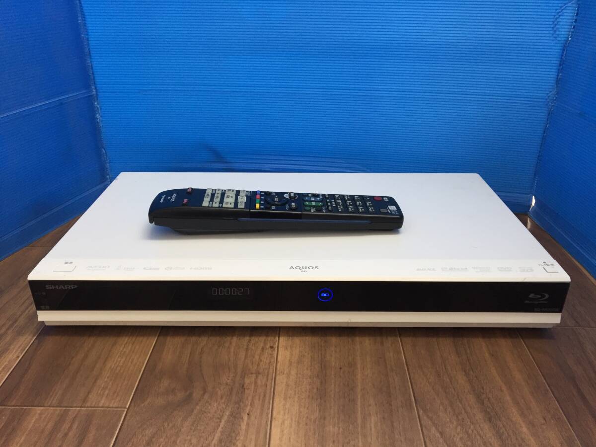 SHARP AQUOS ブルーレイレコーダー BD-W570SW　リモコン付き　中古品5906