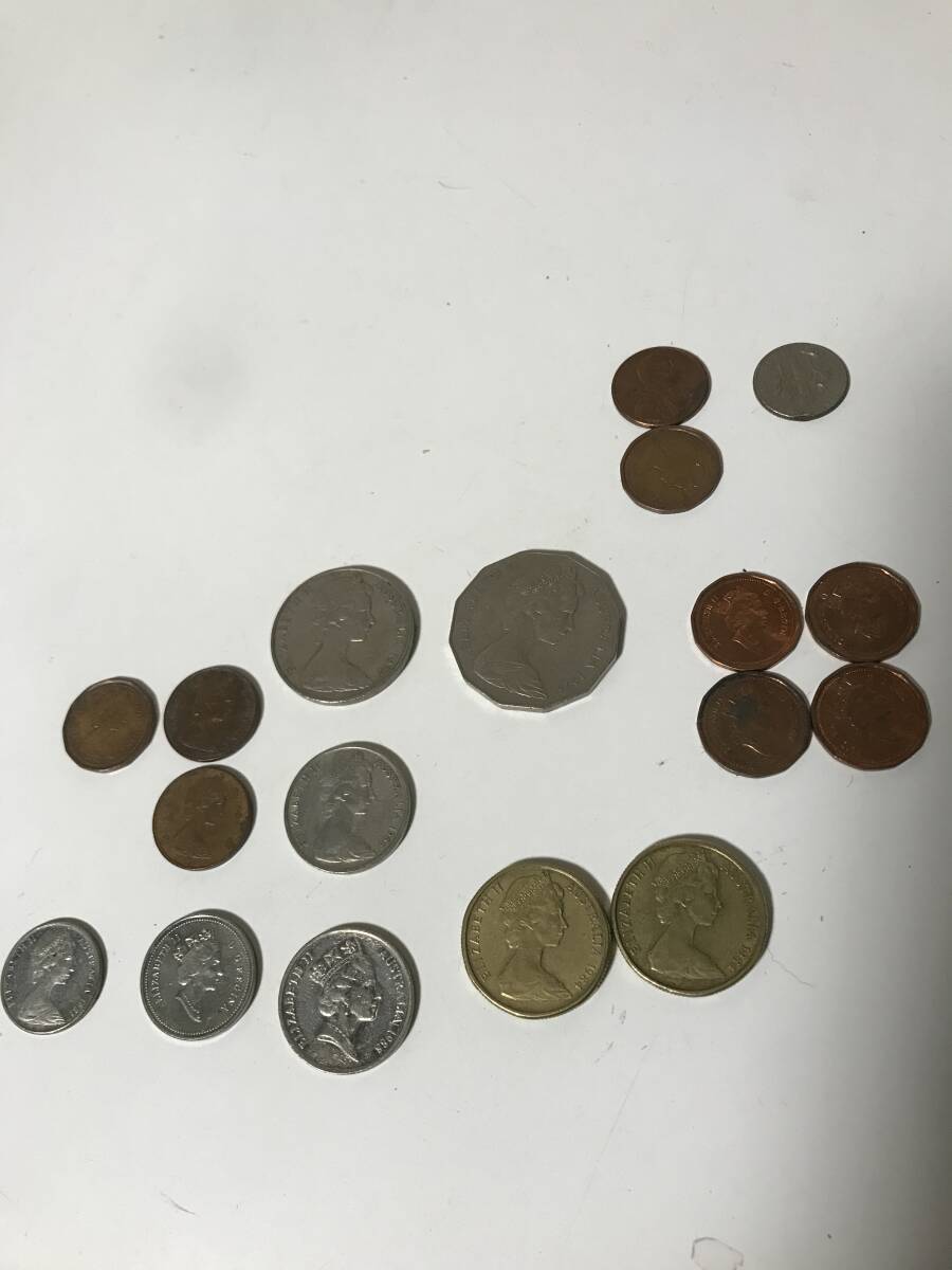 現状品　エリザベス女王　コイン　まとめ　計18枚　1972年〜　不揃い　セント　【1-010601】