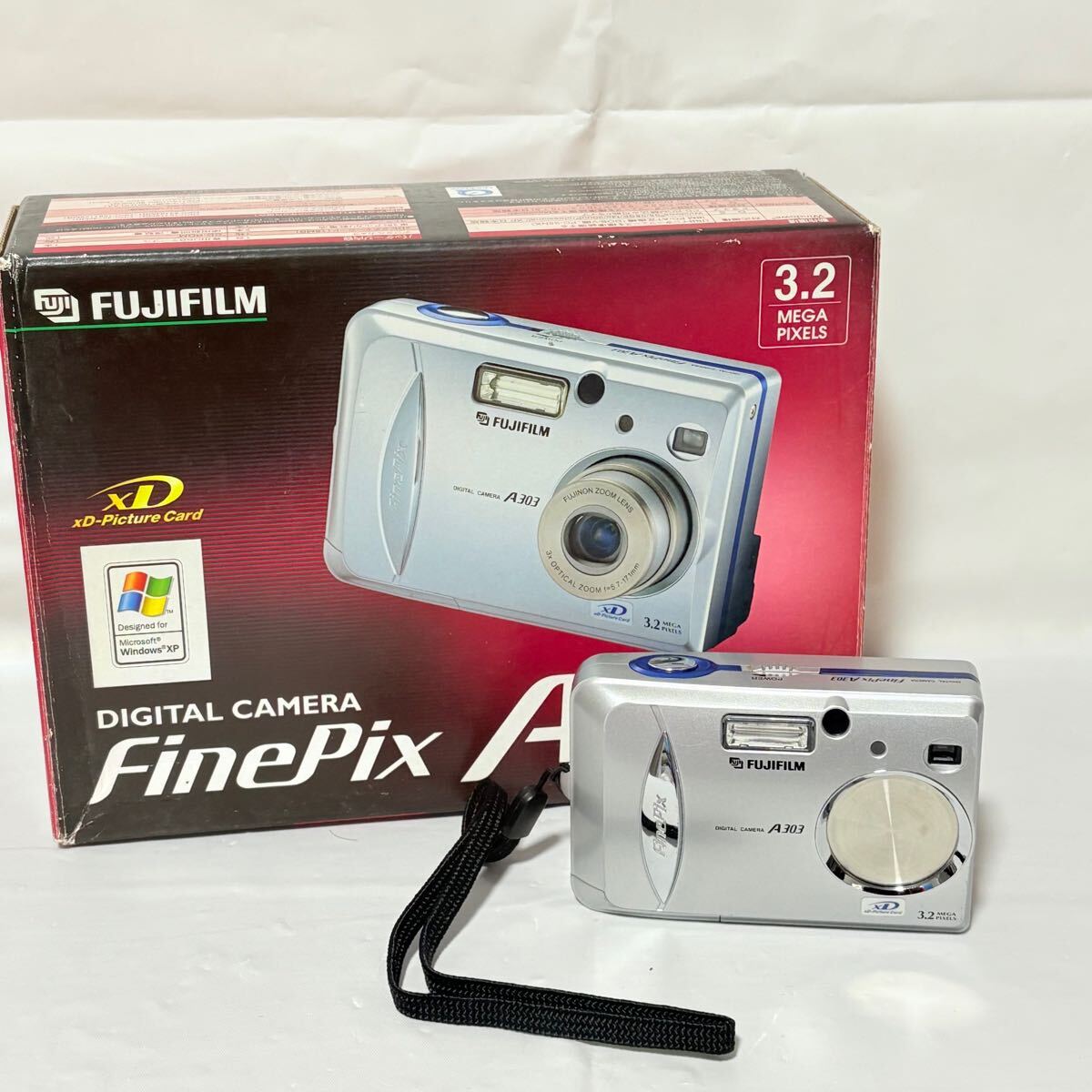 FUJIFILM FINEPIX A303 オールドコンデジ　 デジカメ　フジフィルム　単三電池　起動シャッターフラッシュOK