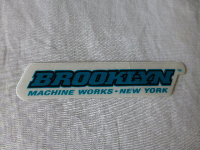 BROOKLYN MACHINE WORKS・NEW YORK ステッカー ターコイズ 水色 BROOKLYN ブルックリン